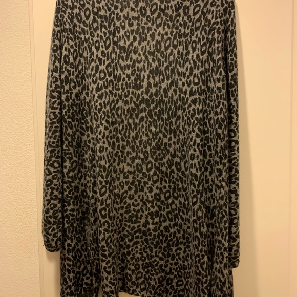 Skull Cashmere Long Sweater - Picture 4 of 6